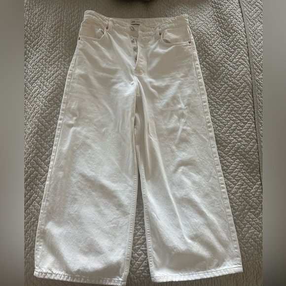 Zara Wide-Leg Culotte/Cropped White denim jeans - Picture 1 of 3